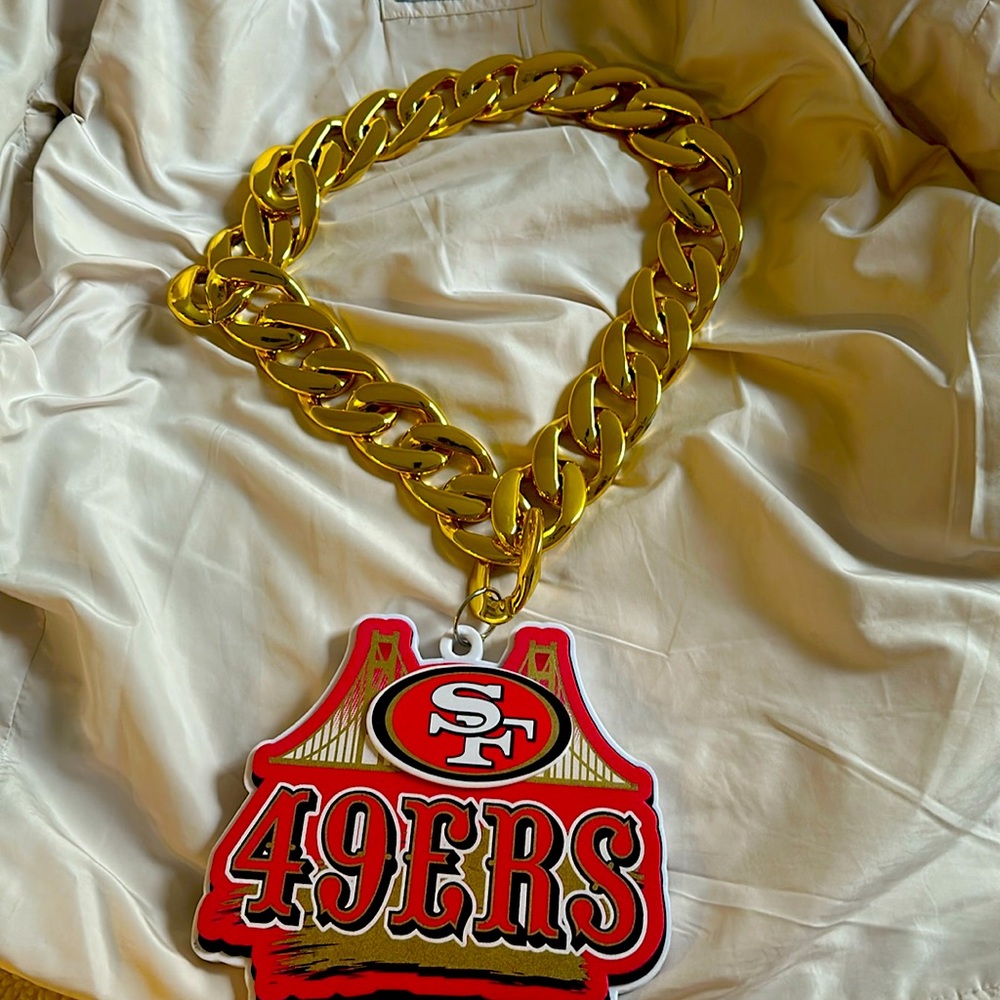 San Francisco 49ers chain